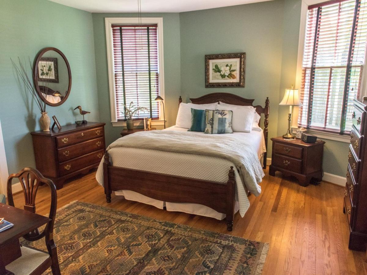 Charles Bass House Bed & Breakfast South Boston Camera foto